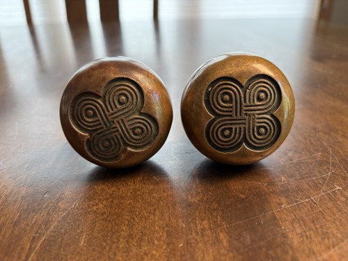 Antique victorian door knob - door,