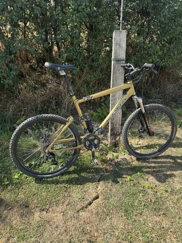 Kona kikapu full sus - full, mountain