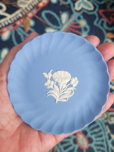 Vintage wedgwood blue - wedgwood,