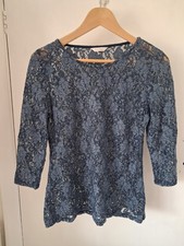 Kaliko Ladies Lacy Top. Fits