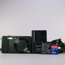 Ricoh Digital Camera R8 10.2MP