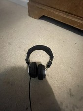 black intempo headphones for