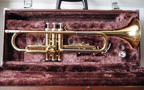 Yamaha ytr 2320e trumpet used - ytr-2320e,