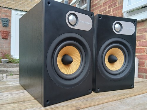686 bookshelf speakers - bookshelf,