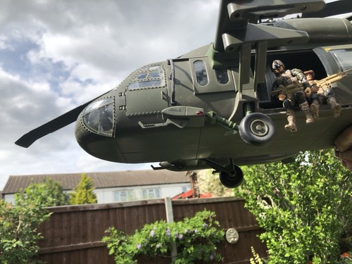 Elite force bbi blackhawk - elite, 1/18