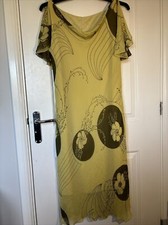 Vintage 100%silk occasion/wedding guest/formal Floral Midi/maxi Dress Size M