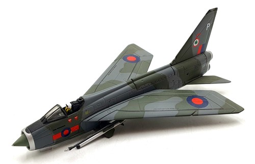 Corgi scale 49403 - 1/72, ee