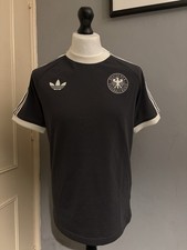 Sz M Adidas Adicolor Classics