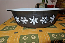 Vintage Pyrex Charcoal