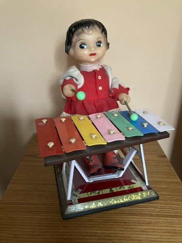 Xylophone girl tin plate - xylophone,