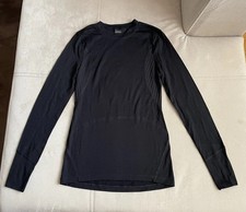 Famme Women’s Merino Base Layer Black Long Sleeve Top T-Shirt Designed In Norway