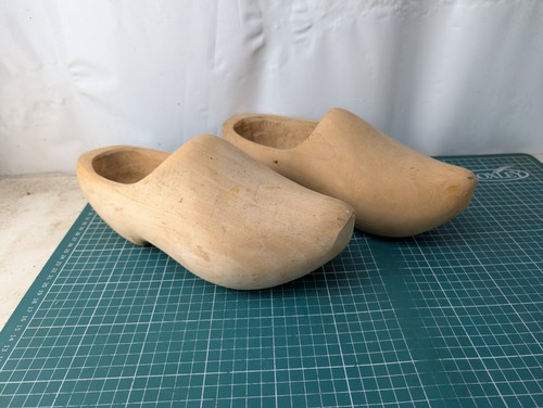 Pair traditional vintage - pair, of