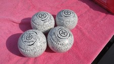 lawn bowls size 2