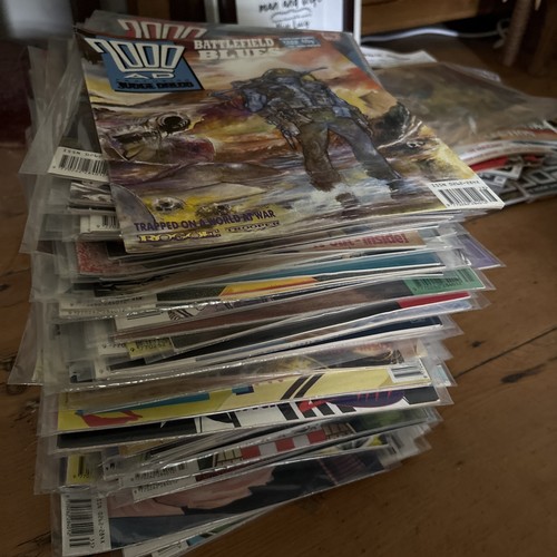 2000ad bundle x112 - 2000ad, progs