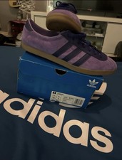 Adidas London Size 9