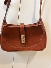 Mango Minimal Front Lock