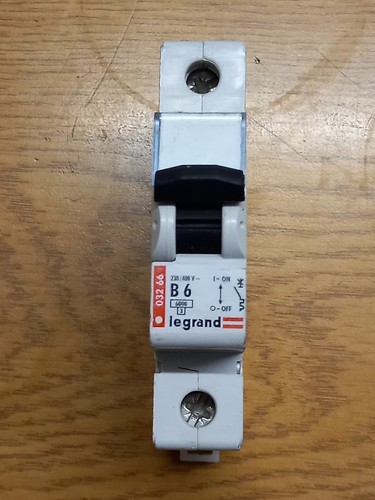 Legrand tenby amp type - 6, b