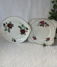 Vintage Mismatched Floral Cake