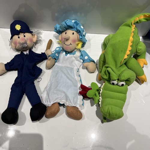 Elc hand puppets - hand, judy