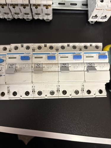 Hager 263u 63a 30ma pole - 63a,