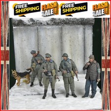 1/35 WWII soldiers in groups