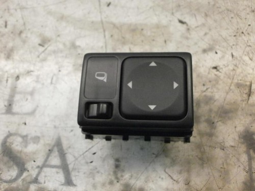 Rearview side mirror switch - side, /