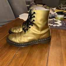 Dr Martens Airwair 8 Hole