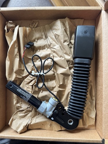 Bmw seat belt - belt, front