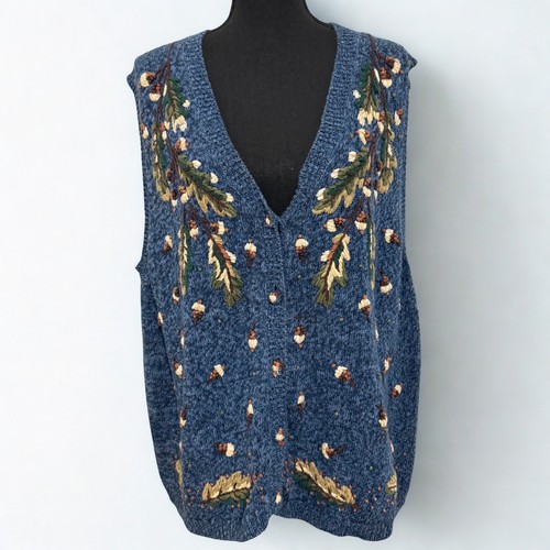 Vintage embroidered acorn - vintage, &