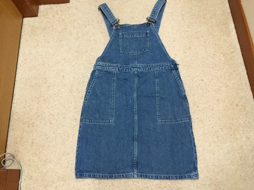 Fat face ladies - face, distressed