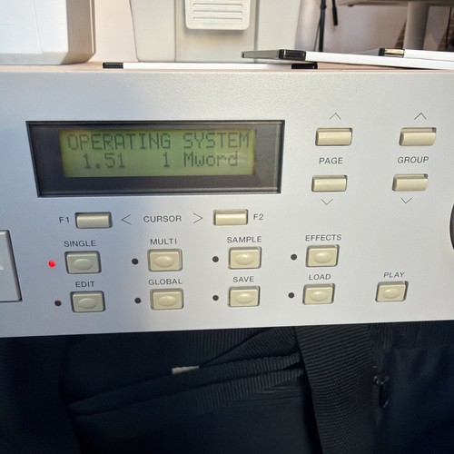 Akai s2000 rack digital - rack,