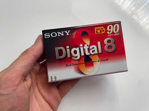 Brand new sealed - sony, n8-60