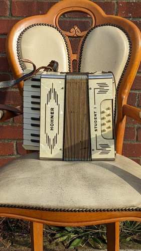 Cute 1940s hohner - cute,