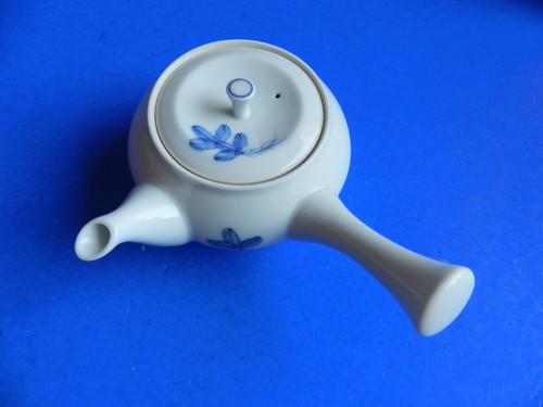 Traditional japanese teapot - traditional,
