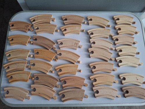 Small curved track - small,