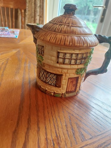 Vintage beswick cottage ware - beswick,