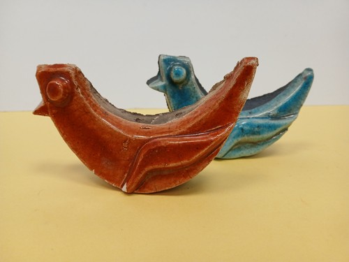 Studio pottery stylised birds - stylised,