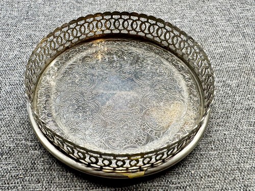 Vintage pierced filigree - vintage,