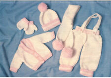 Knitting pattern copy 0427.  Dolls clothes outfits for 14-17 inch dolls.  4ply