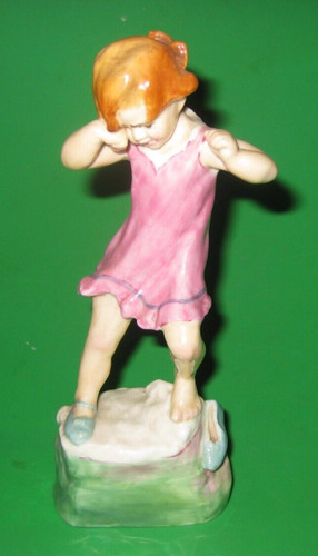 Vintage royal worcester figure - royal,