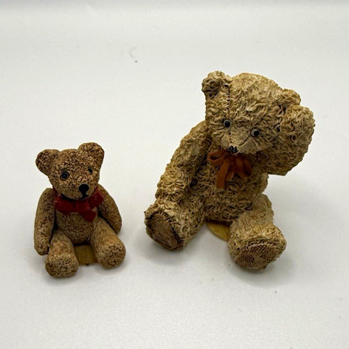 Teddy bear figurines - teddy,