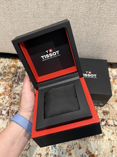 Tissot watch presentation - presentation, box