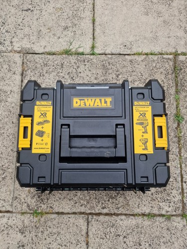 Dewalt dck2060d2t empty carry - dewalt,