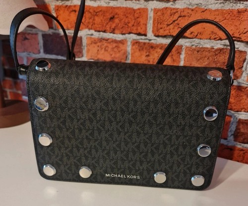 Michael kors logo - michael,