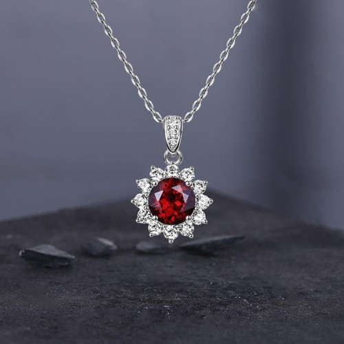 Round cut red ruby sapphire - red,
