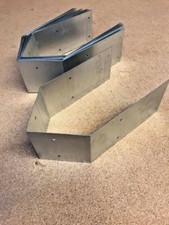 Knee rail Birdsmouth shoe type post straps 3 times bent for knee rail fencing