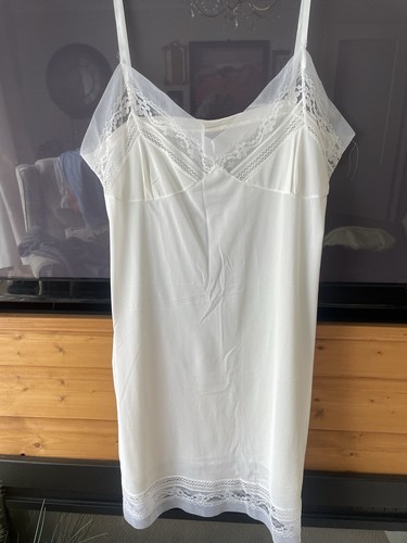 1970 vintage white nylon - white, slip