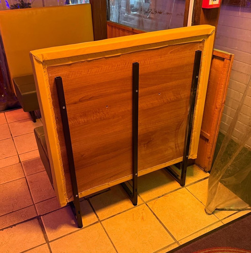 Upholstered restaurant booth - restaurant,