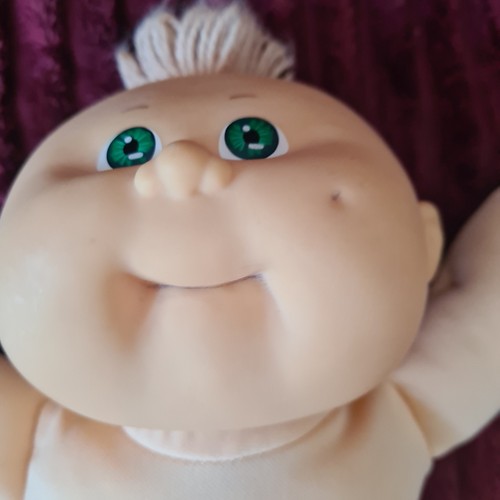 Hasbro cabbage patch - cabbage, hm8