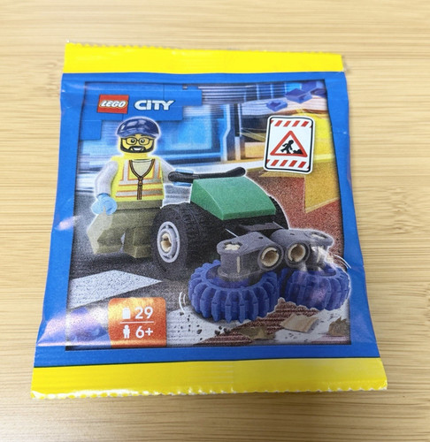 Lego city street sweeper - street,